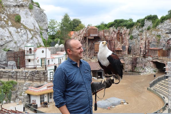 Karl-May-Spiele Bad Segeberg: Besuch bei Adler "Ko-inta" und Falkner Lukas Feyen