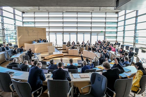 Landtag SH will Verfassungsgericht vor AfD-Blockade schützen
