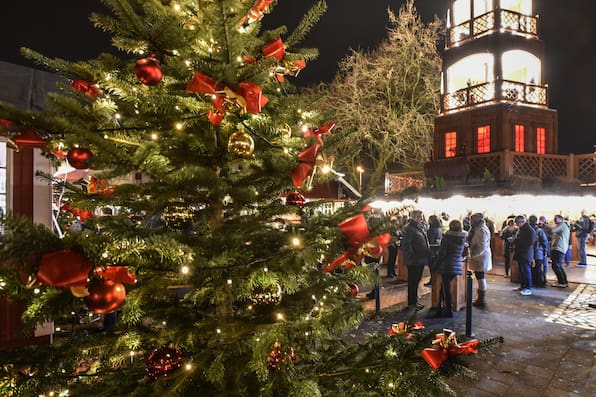 Sparmaßnahmen der Stadt Kiel: Nur noch ein Weihnachtsbaum pro Stadtteil und das ohne Beleuchtung
